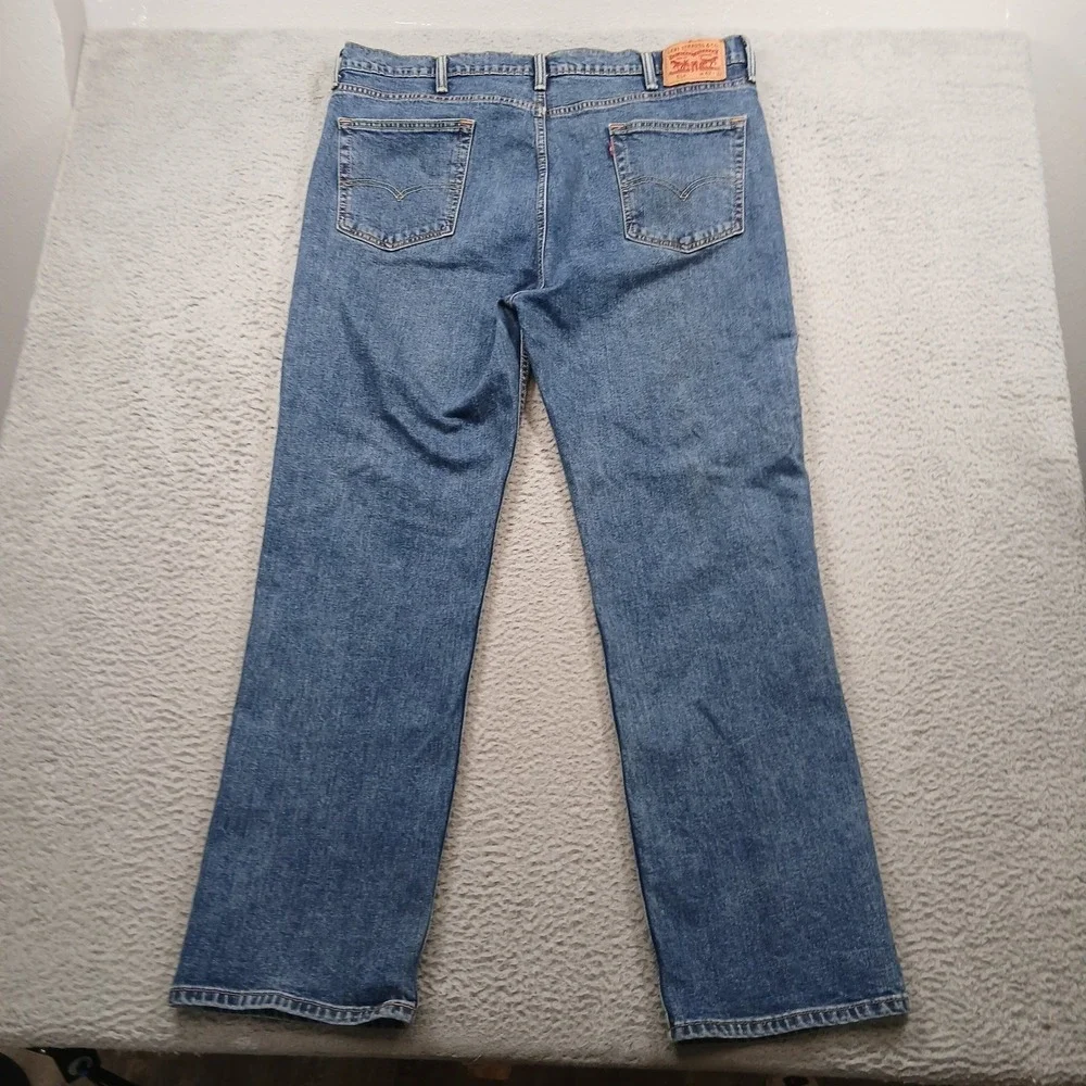 Levi's 514 Straight Fit Jeans Mens 42x32 Medium Wash Blue Denim Classic‎
